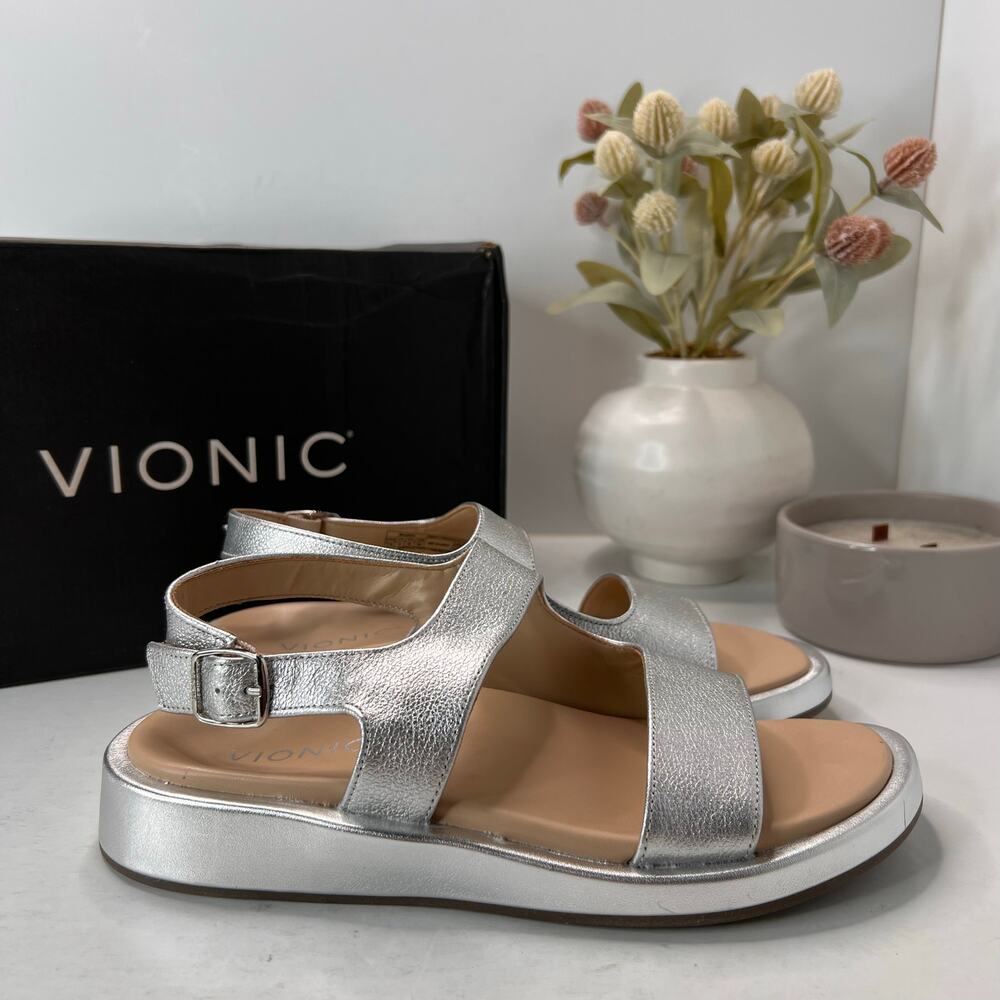 Vionic Madera Leather Slingback Wedge Sandal Silver Women's 7.5M